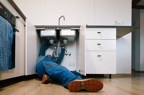 Professional Plumbing technician working in Wheelersburg, OH
